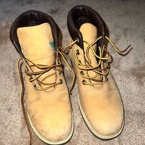 TIMBERLAND BOOTS